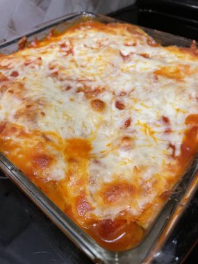 Evde kabak lazanyası ile sağlıklı yemek pişirmek