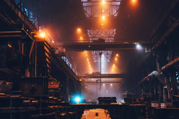 Heavy industry, industrial metallurgical plant workshop interior, steelmaking manufacturing — Stock Photo, Image