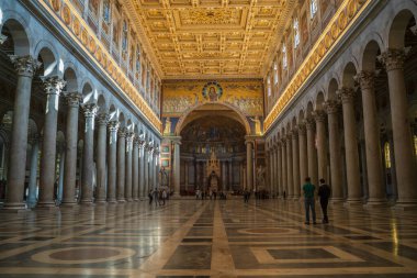 Roma, İtalya - Ekim 2019: Eski güzel Basilica di San Paolo fuori le Mura Rome, İtalya
