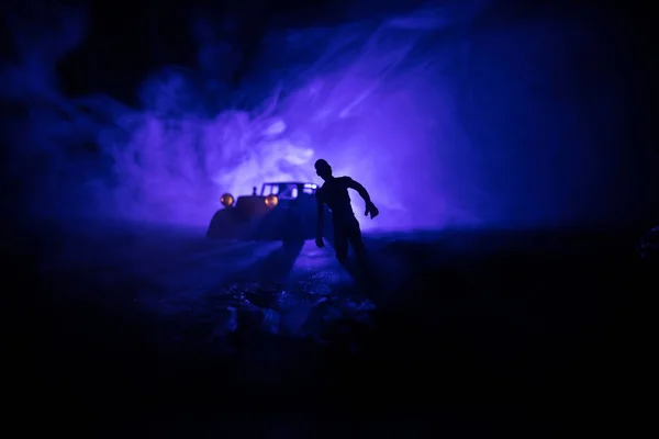 Photo Car Stopped Road Lighting Zombies Silhouette Terrible Zombie Night — Stock Photo, Image