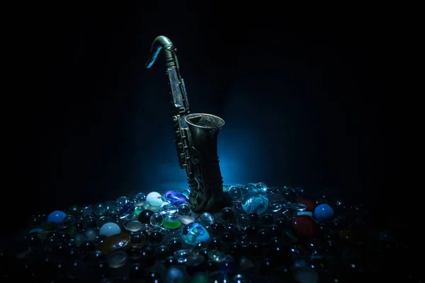 Concepto Musical Instrumento Jazz Saxofónico Alto Saxo Dorado Miniatura Con — Foto de Stock