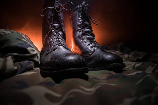 War Concept Old Military Shoe Dark Toned Foggy Background Creative — Stock Photo, Image
