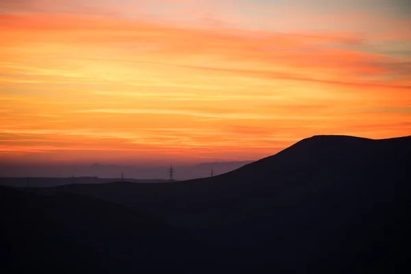 Farbenfroher Sonnenuntergang Über Den Berghügeln Schöne Landschaft Aserbaidschan — Stockfoto