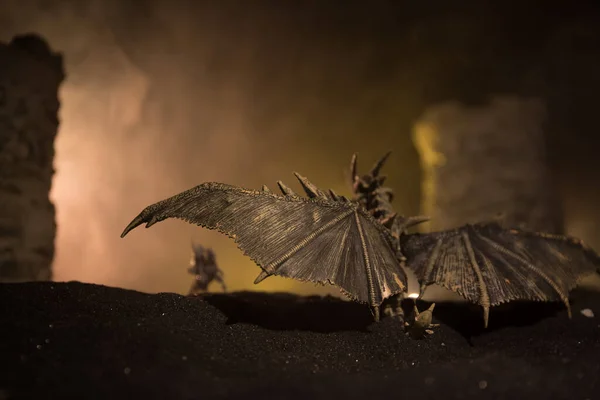 Scène Bataille Fantastique Avec Des Dragons Attaquant Château Médiéval Nuit — Photo