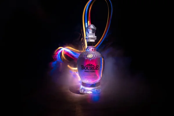 Azerbaijan Jan 2021 Bourge Vodka 프랑스 생산되는 보드카 브랜드이다 어두운 — 스톡 사진
