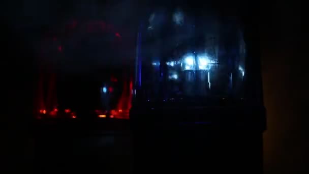 Sirène Vintage Ronde Bleue Rouge Voiture Police Dans Obscurité Sirène — Video