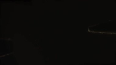 Siyah üzerine statik elektriğin yakın çekim görüntüleri