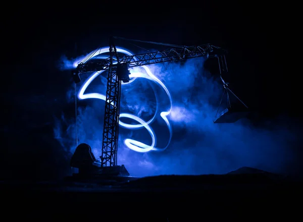 Resumo Fundo Industrial Com Silhueta Guindaste Construção Sobre Céu Noturno — Fotografia de Stock