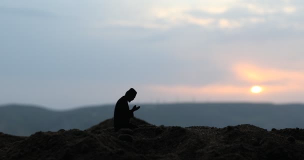 Ramadan Kareem Background Prayer Silhouette Selective Focus — Vídeo de stock