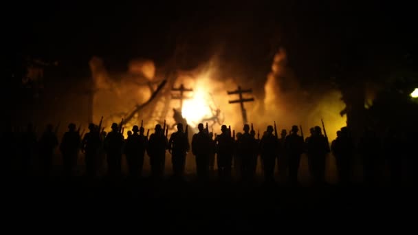 Kriegskonzept Militärische Silhouetten Kampfszene Auf Kriegsnebel Himmel Hintergrund Weltkriegssoldaten Silhouette — Stockvideo