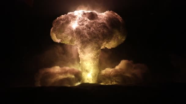 Concepto Guerra Nuclear Explosión Bomba Nuclear Decoración Artística Creativa Oscuridad — Vídeo de stock