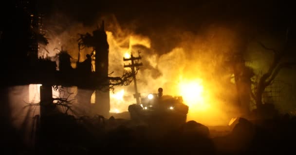 Konsep Perang Siluet Militer Pertempuran Adegan Pada Latar Belakang Kabut — Stok Video