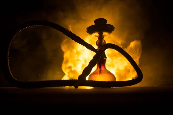 Shisha Konzept Hakenkreuzglut Auf Shisha Schüssel Mit Schwarzem Hintergrund Stilvolle — Stockfoto