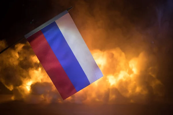 Háborús Válság Országok Közötti Politikai Konfliktusok Koncepciója Zászló Oroszország Sötét — Stock Fotó