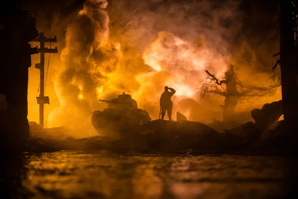 Krigskoncept Militära Silhuetter Slåss Scen Krig Dimma Himmel Bakgrund Världskriget — Stockfoto