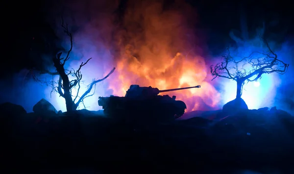 Concepto Guerra Siluetas Militares Que Luchan Escena Fondo Del Cielo — Foto de Stock