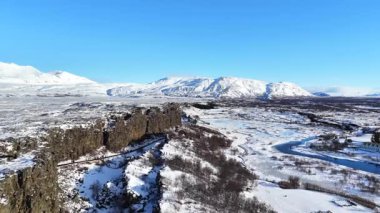 Thingvellir Ulusal Parkı İzlanda 4K 'da Kanyon Peyzajı
