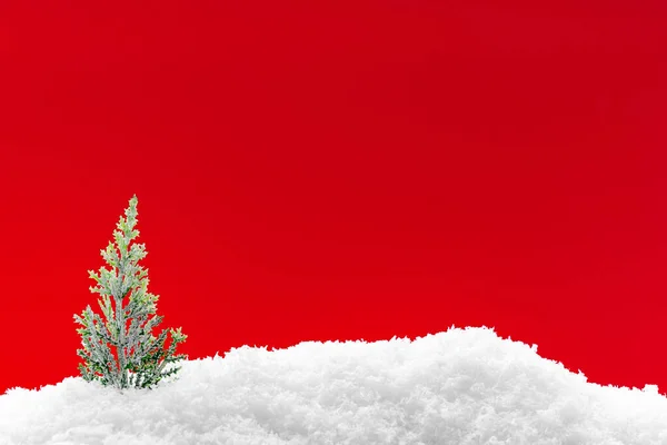 Fundo Natal Vermelho Festivo Com Flocos Neve Brancos Árvore Natal — Fotografia de Stock