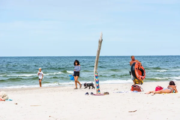 Leba Pologne Juillet 2016 Bonne Famille Sur Plage Été Sur — Photo