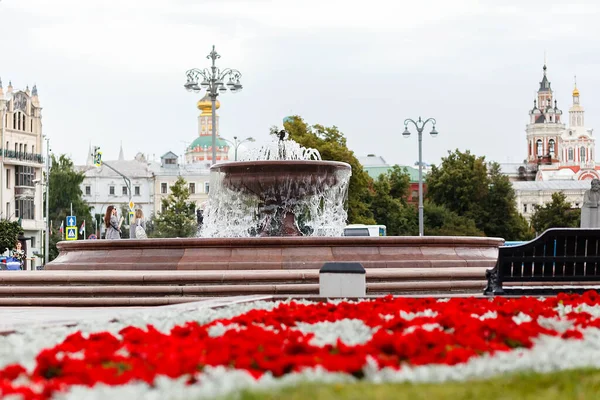 Moskova Gezinti Çeşme Bir Park Bolşoy Tiyatrosu — Stok fotoğraf