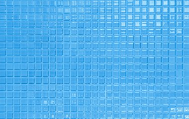 Mavi pastel seramik duvar ve zemin soyut arkaplan. Yatak odasının geometrik mozaik desen dekorasyonunu tasarla. Reklam afişi ya da web için basit, pürüzsüz bir model. Renk eğimli mozaik dikdörtgen tasarımlı kare mavi.