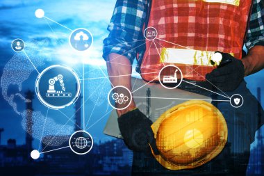 Mühendislik teknolojisi ve endüstri 4.0 akıllı fabrika konsepti