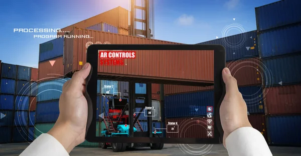 Engineer use augmented reality software in cargo container yard — Stock Photo, Image