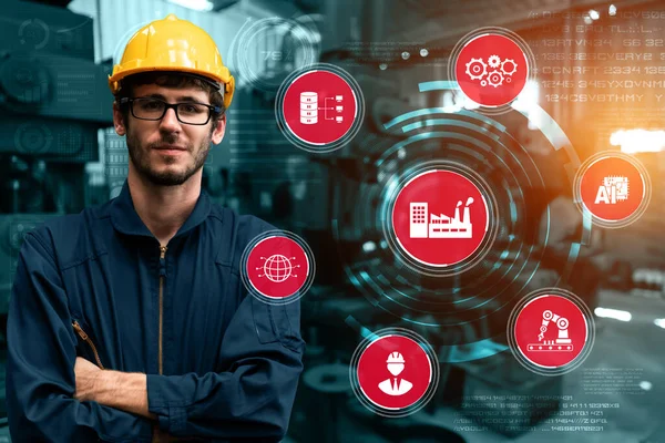 Mühendislik teknolojisi ve endüstri 4.0 akıllı fabrika konsepti