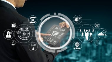 Akıllı şehirde gelişmiş iletişim ve küresel internet ağı bağlantısı