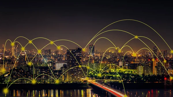 Comunicazione avanzata e connessione internet globale nelle smart city — Foto Stock