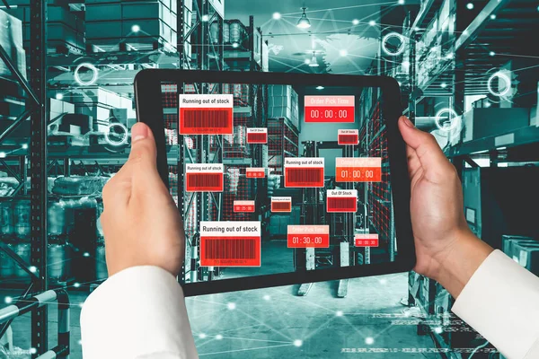 Smart warehouse management system using augmented reality technology — Stock Photo, Image