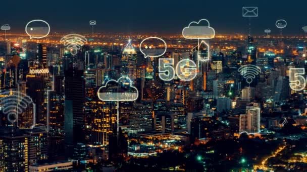 Akıllı dijital şehir ve küreselleşme bağlantı ağını gösteren soyut grafik — Stok video