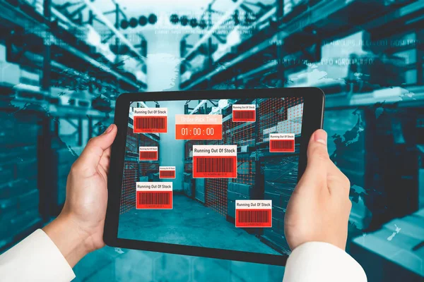 Smart warehouse management system using augmented reality technology — Stock fotografie