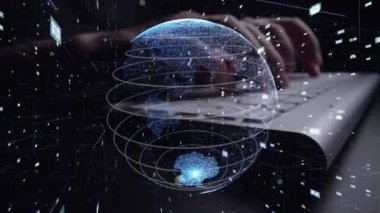 Matematik kodlama modernizasyonunun grafiğiyle çalışan adam