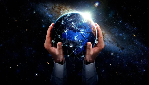 Dünyayı yenilikçi algı bağlantısıyla kaplayan küresel ağ bağlantısı