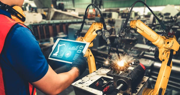 Braços de robô da indústria inteligente para tecnologia de produção de fábrica digital — Fotografia de Stock