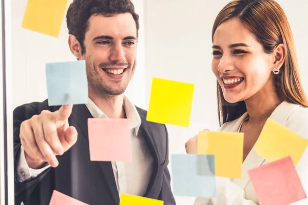 Creative Asian businesswoman in meeting workshop. — Stock Photo, Image