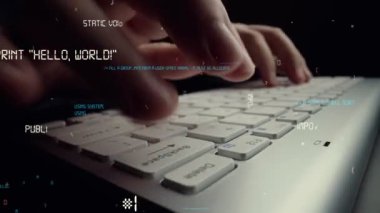 Bilgisayar programlama kodlaması ve yazılım geliştirmesinin yaratıcı görüntüsü