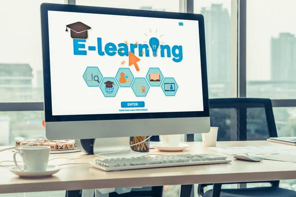 Електронного навчання та онлайн освіти для студентів та університетської концепції . — стокове фото