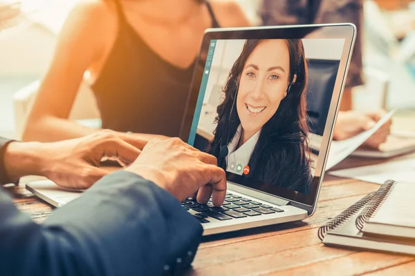 Video call group business people meeting on virtual workplace or remote office — Stock Photo, Image