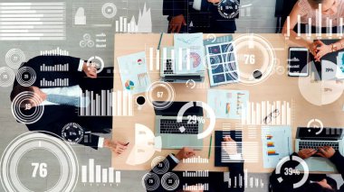 Kurumsal personel toplantısında iş adamlarının yaratıcı görüntüsü