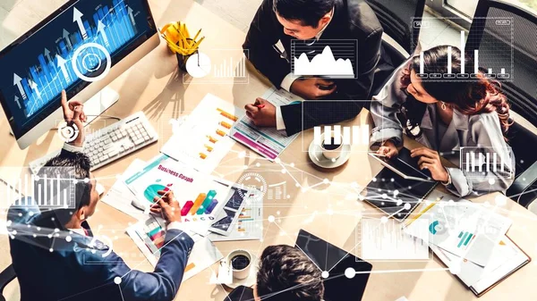 Visuais criativos de empresários em reunião de pessoal corporativo — Fotografia de Stock