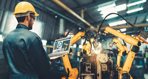 Bras robotisés industriels intelligents pour la technologie de production industrielle numérique — Photo