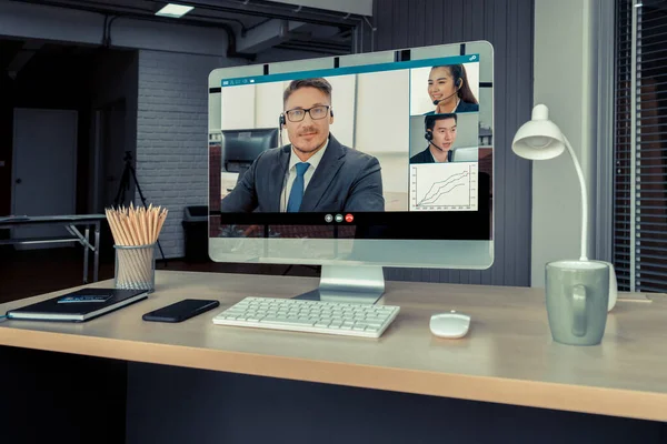 Video call business people meeting on virtual workplace or remote office — Stock Photo, Image