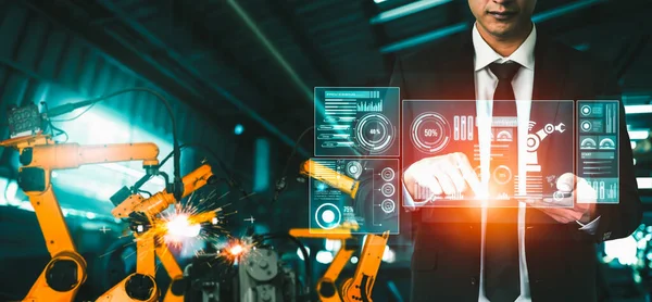 Передовая роботизированная система для цифровой промышленности и заводской робототехники — стоковое фото