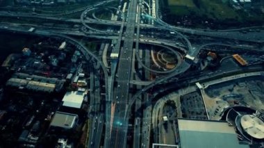 Akıllı şehirde küresel bağlantı ve internet ağı modernizasyonu