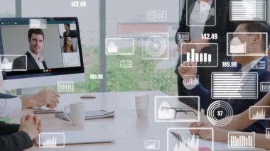 Şirket personeli toplantısındaki iş adamlarının yaratıcı görüntüsü