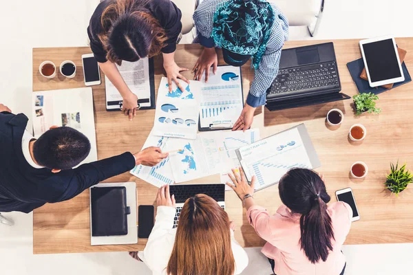 Επιχειρηματίες σε ομαδική συνάντηση στο Office Room. — Φωτογραφία Αρχείου