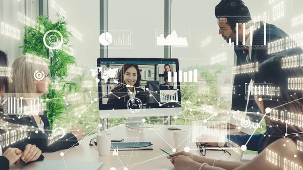 Visual creativa de la gente de negocios en una reunión de personal corporativo en videollamada —  Fotos de Stock