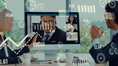 Şirket personeli toplantısındaki iş adamlarının yaratıcı görüntüsü